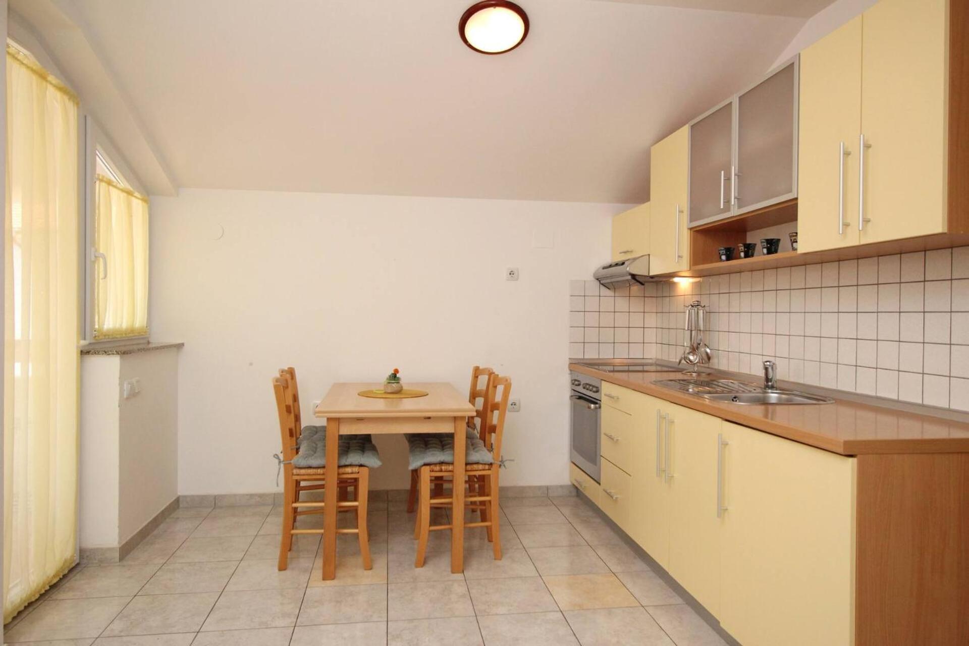 Apartments Knezevic Baška Екстериор снимка